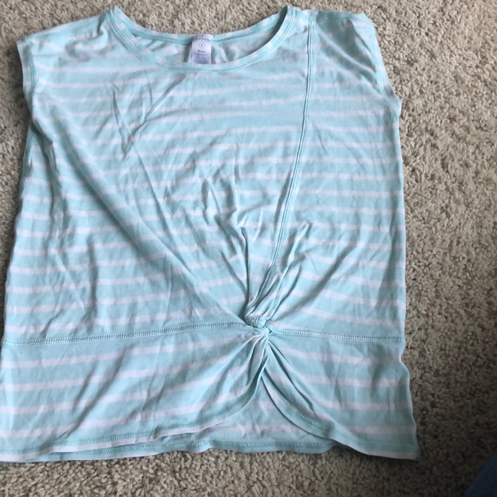 Ivivva short sleeve